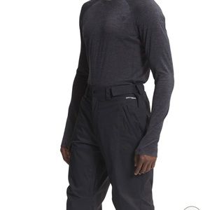 North Face Dryvent Ski Pants, Size XL. Worn Once.